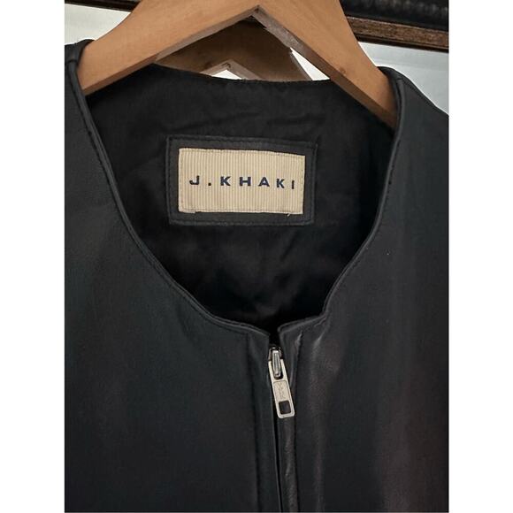 Leather & Soul Women’s Genuine Leather Vest Black Zip Front Sleeveless Jacket - Picture 3 of 9